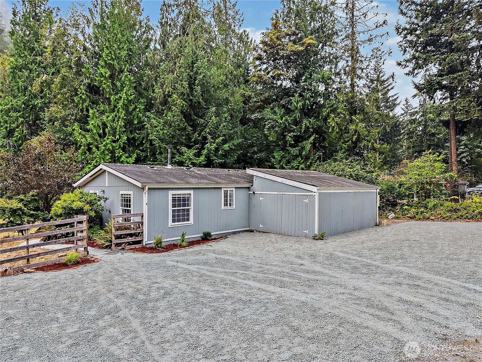 19706 215th Street E, Orting, WA 98360 — photo 2