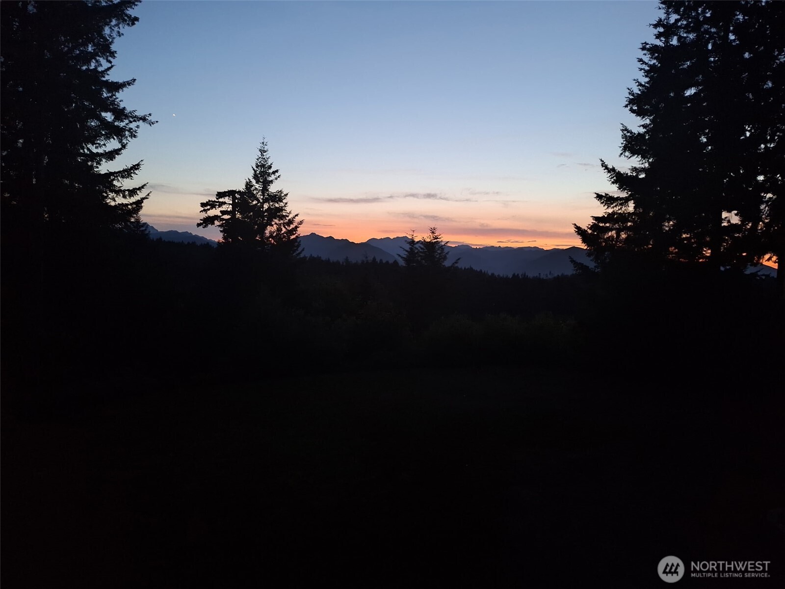 10154 NW Merlins Lane — photo