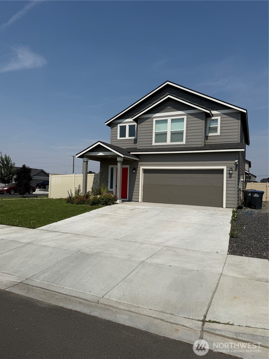 1124 W Aspen Road — photo