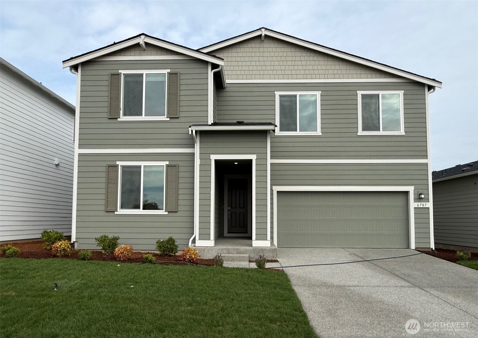 6707 285th Place NW — photo