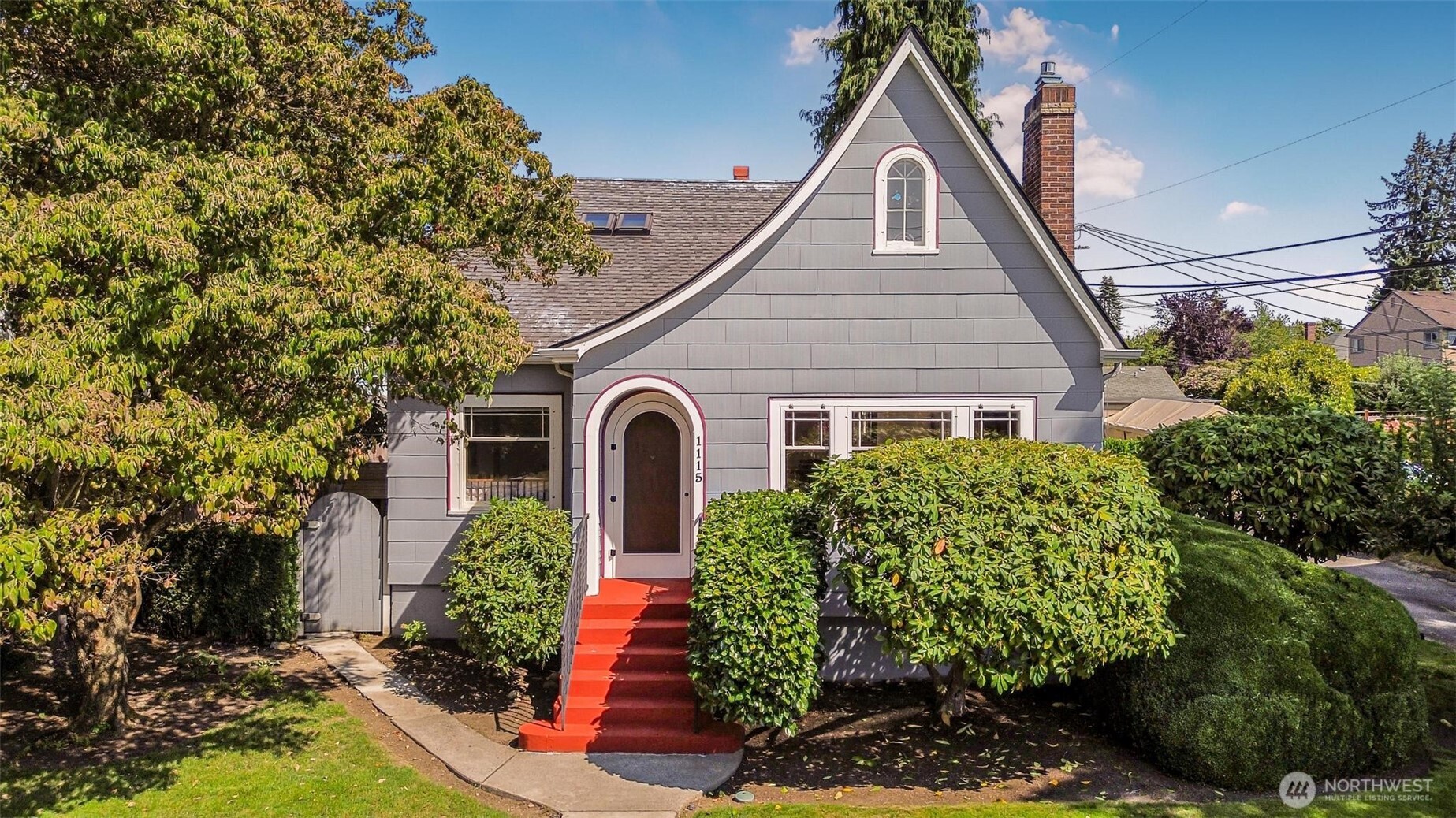 1115 N Cedar Street — photo
