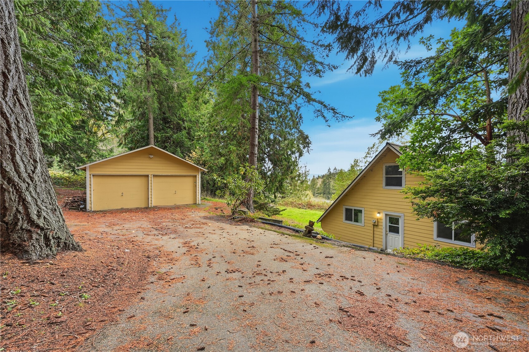 3452 Teal Lake Road — photo