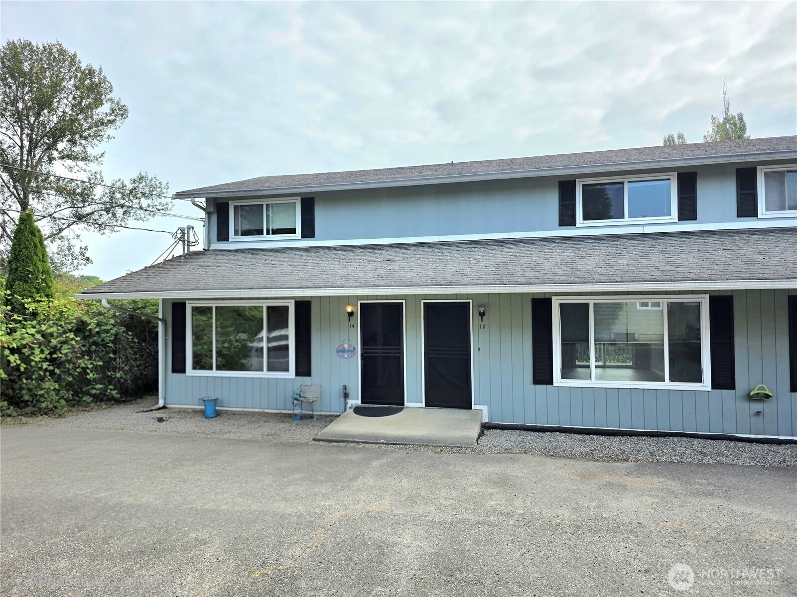 601 Avenue a #13 — photo