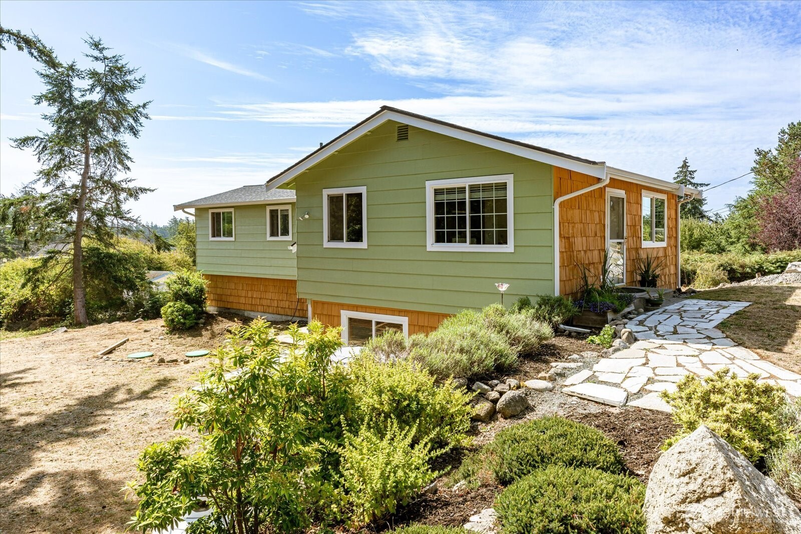 1002 Carl Avenue — photo