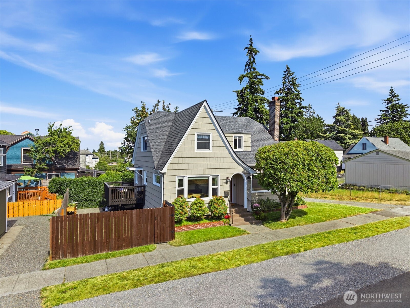 3305 Fawcett Avenue — photo