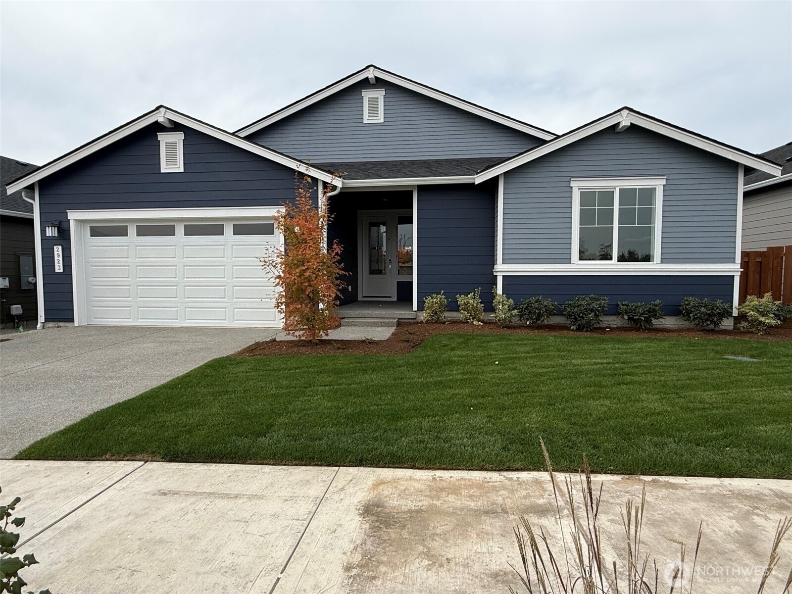 2923 Balsamroot Drive SE — photo