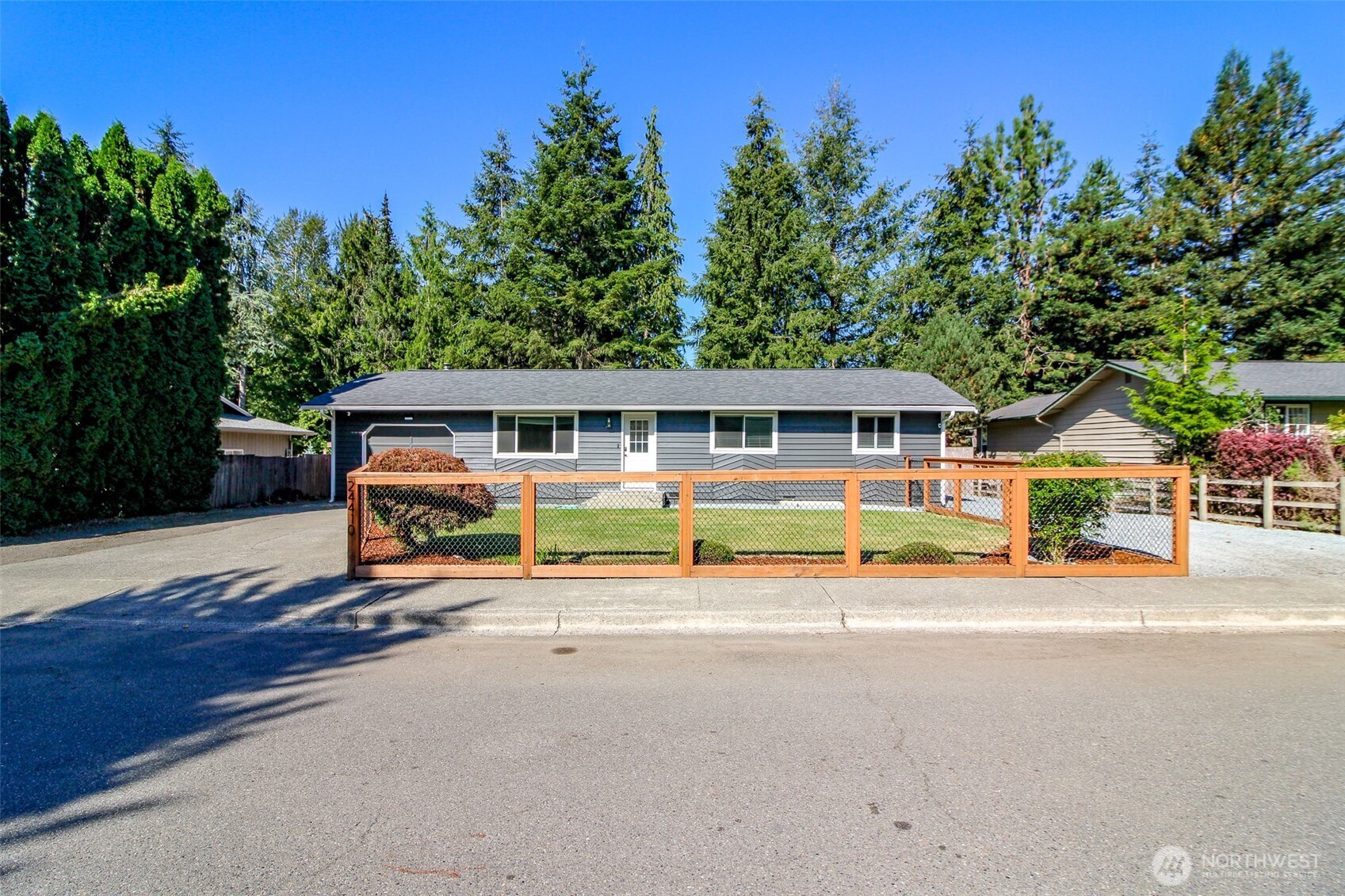 24410 Terrace Pl — photo