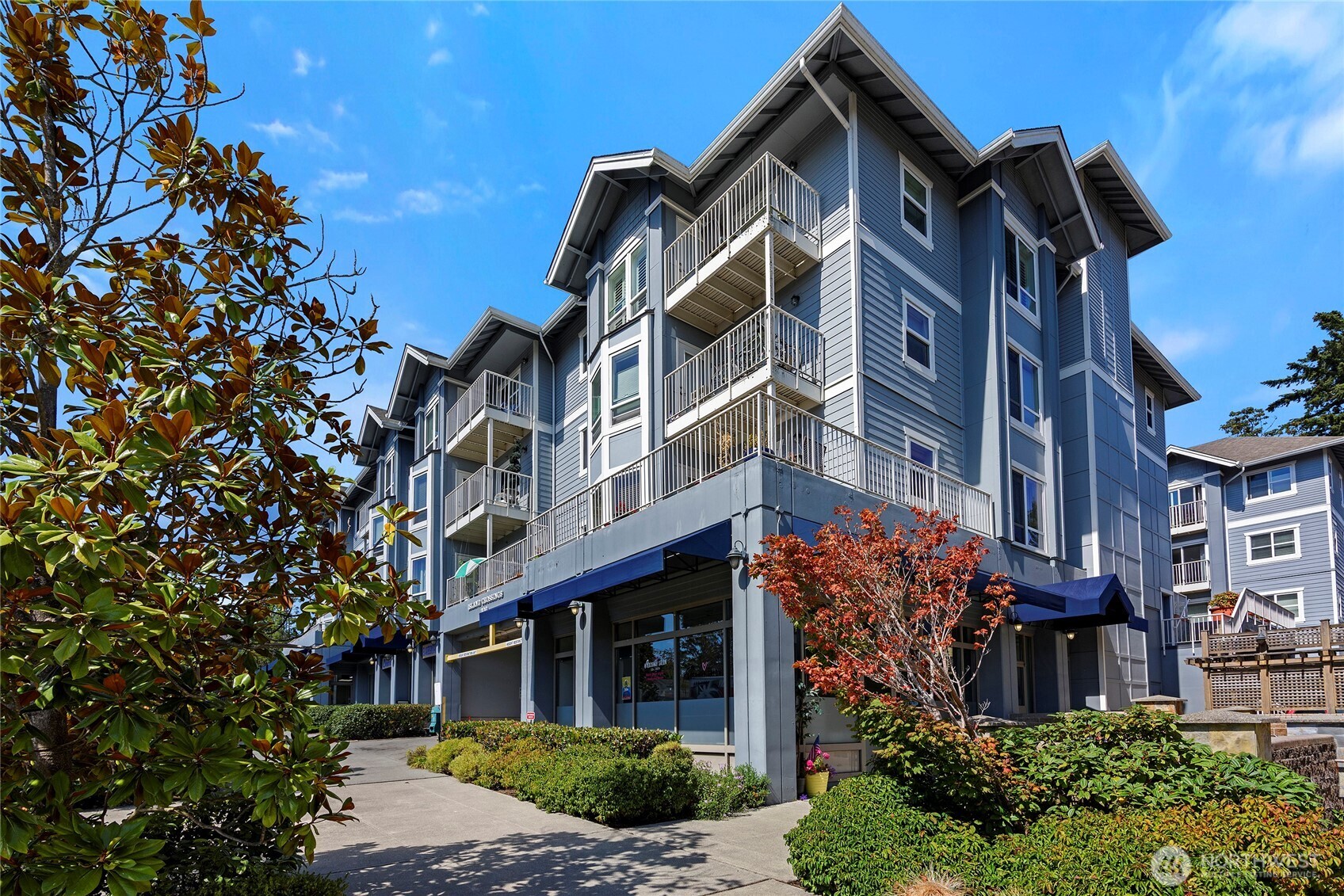 300 High School Road NE #406 — photo