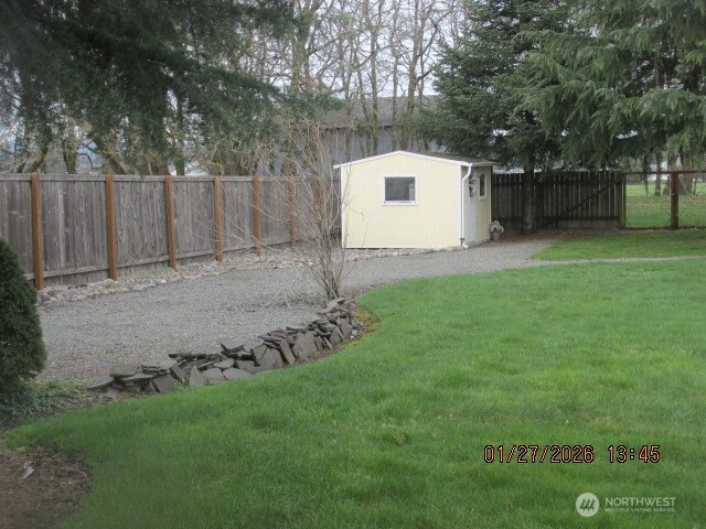 9237 Applegate Loop SW, Rochester, WA 98579 — photo 2