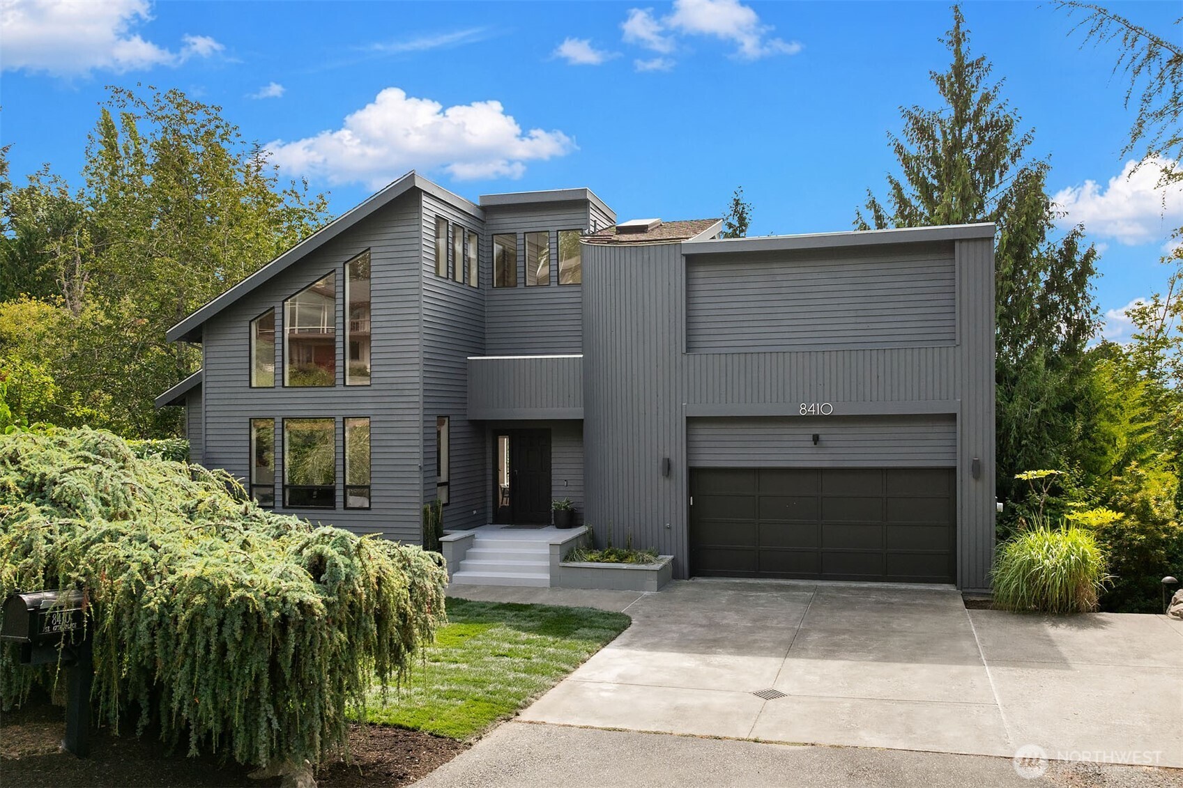 8410 SE 47th Place — photo