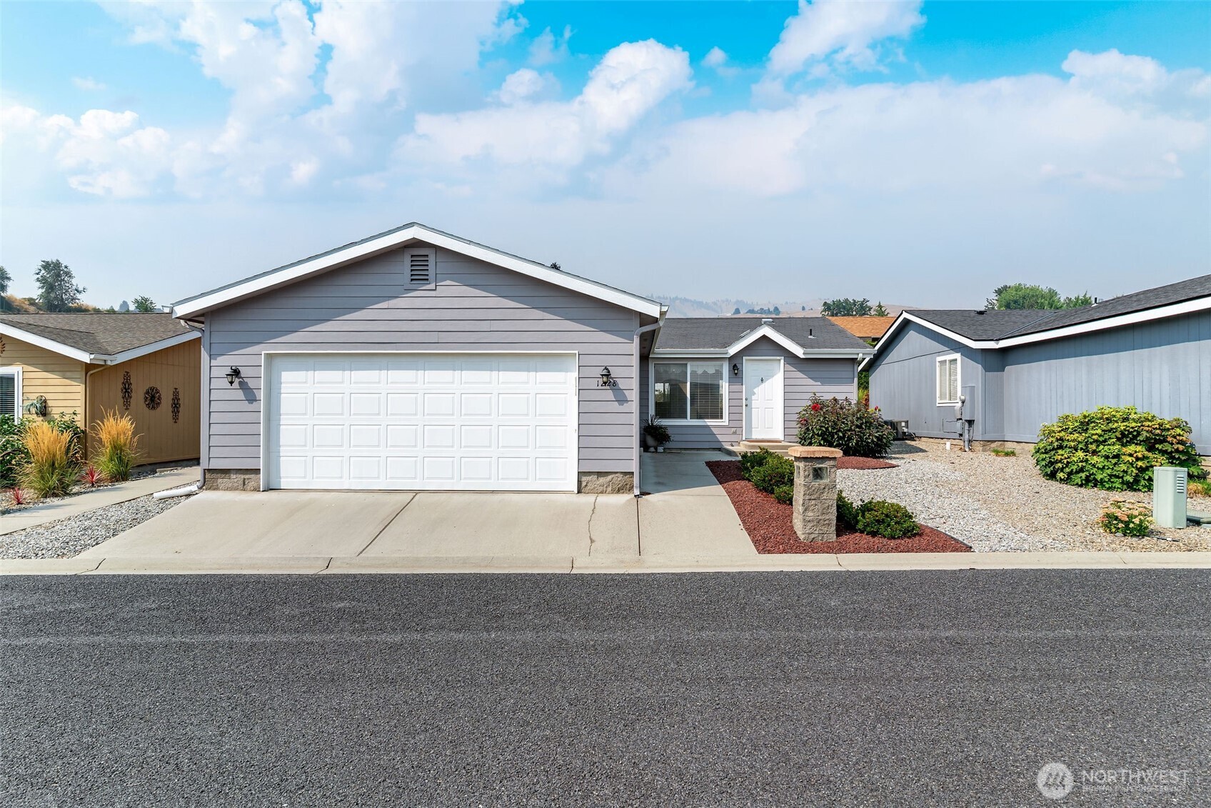 1228 Hill Street — photo