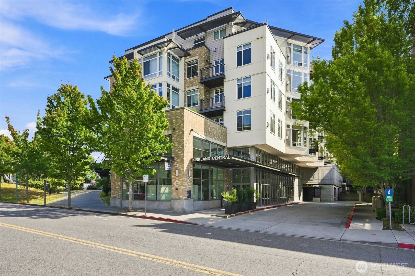 211 Kirkland Avenue #221 — photo