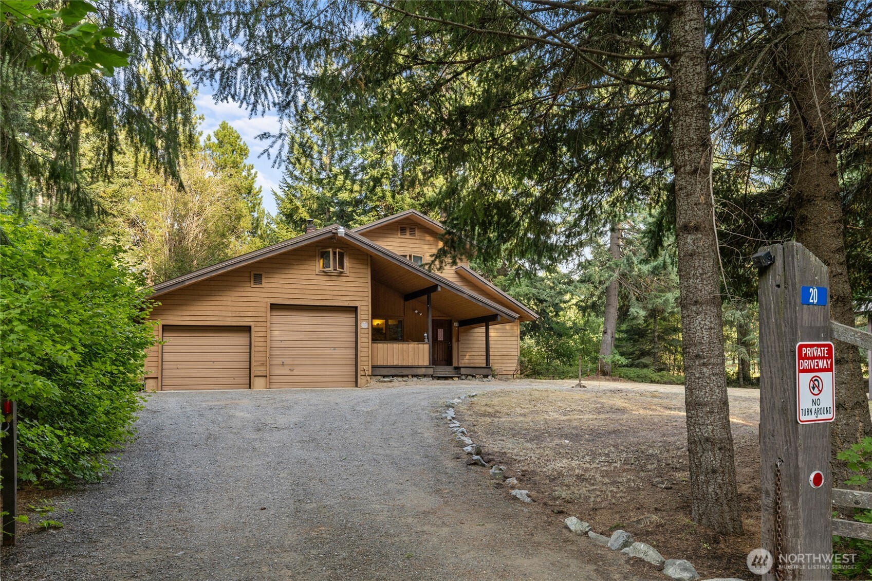 20 Oakmont Drive — photo