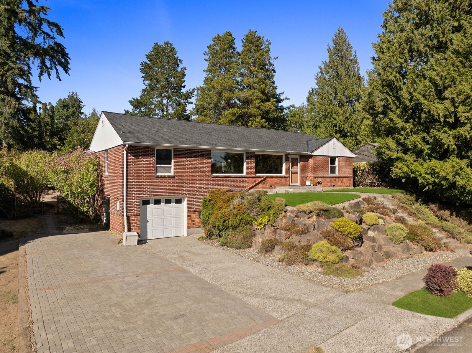 3516 SW 107th St. — photo