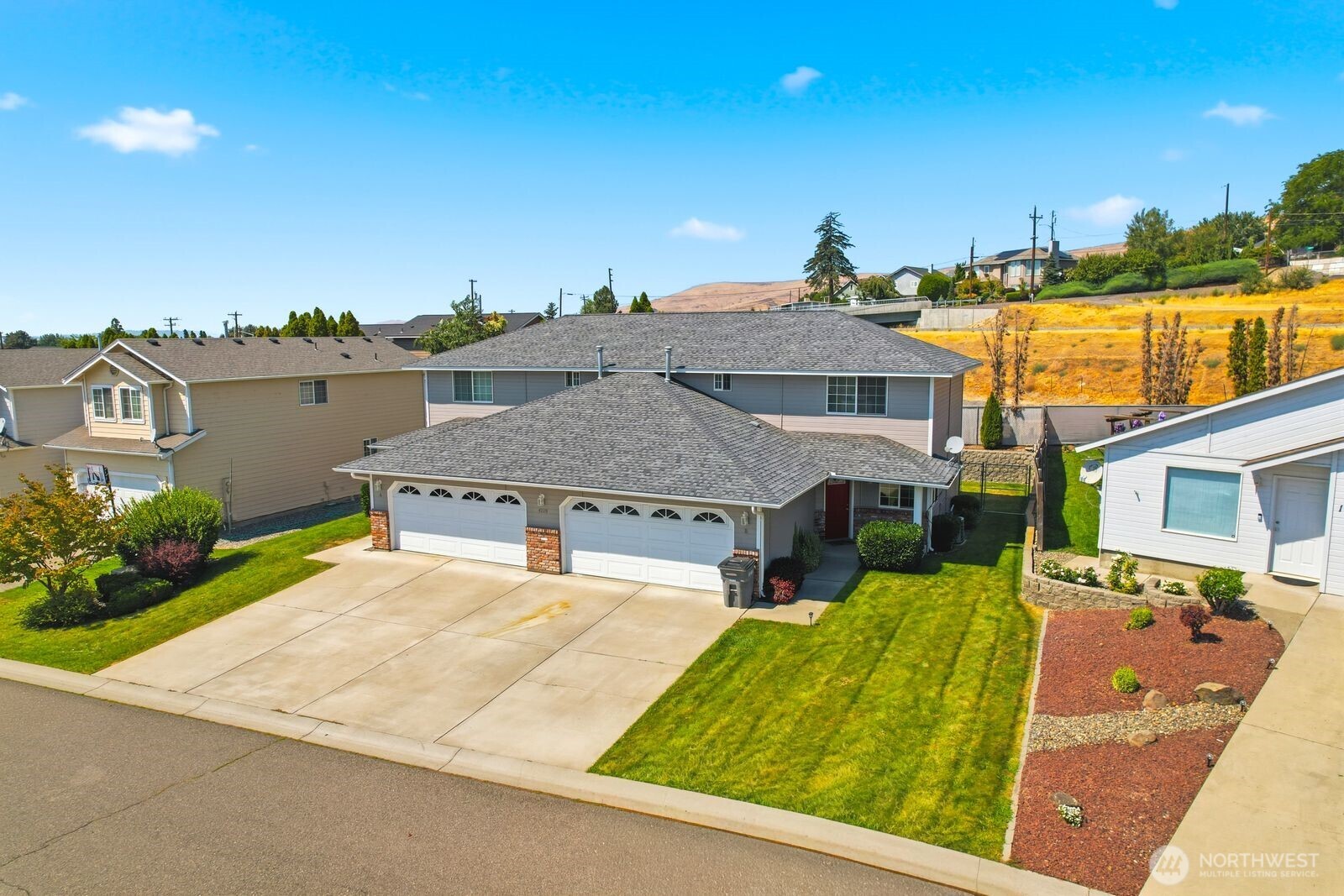 4209 Nola Loop Road, Yakima, WA 98901 — photo 3