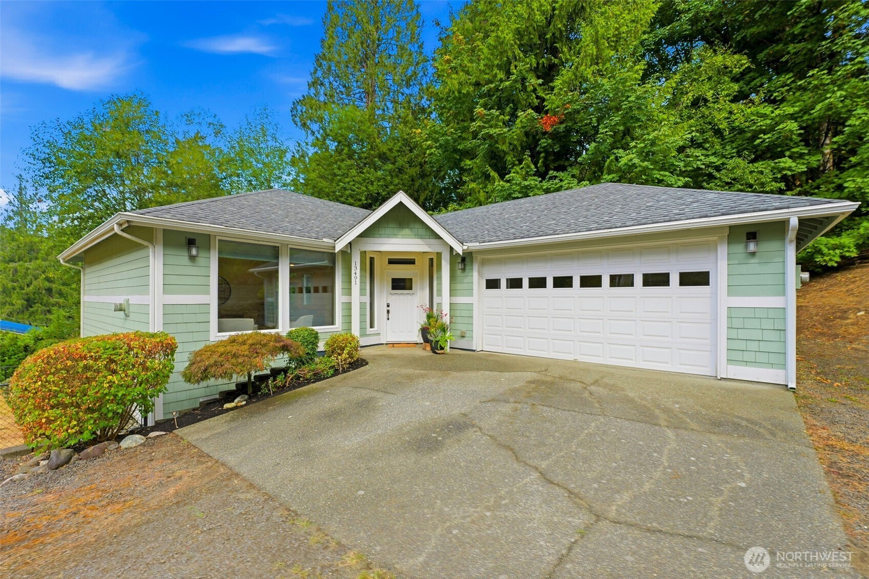 13491 Peekaboo Avenue NW — photo