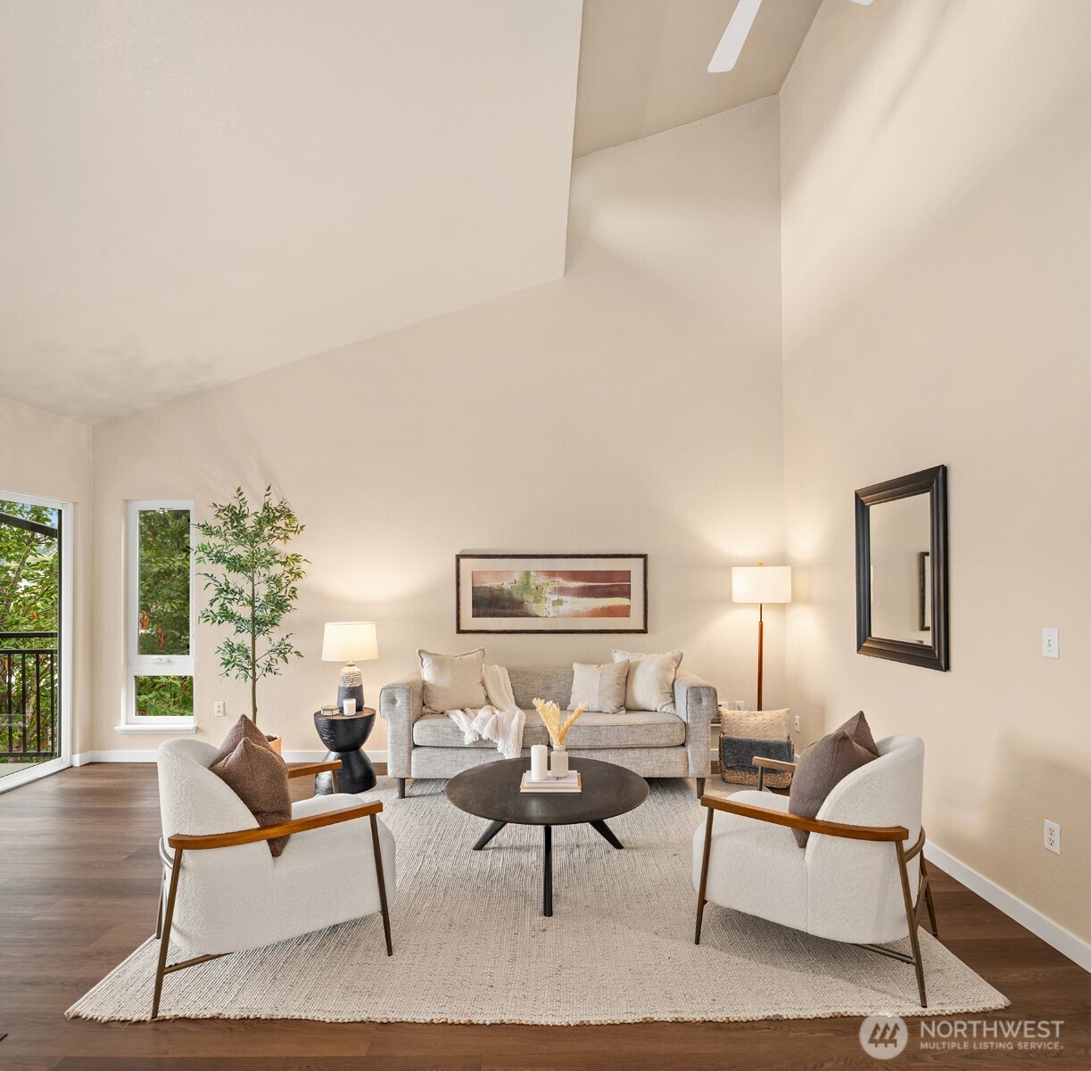 12014 98th Avenue NE #302 — photo