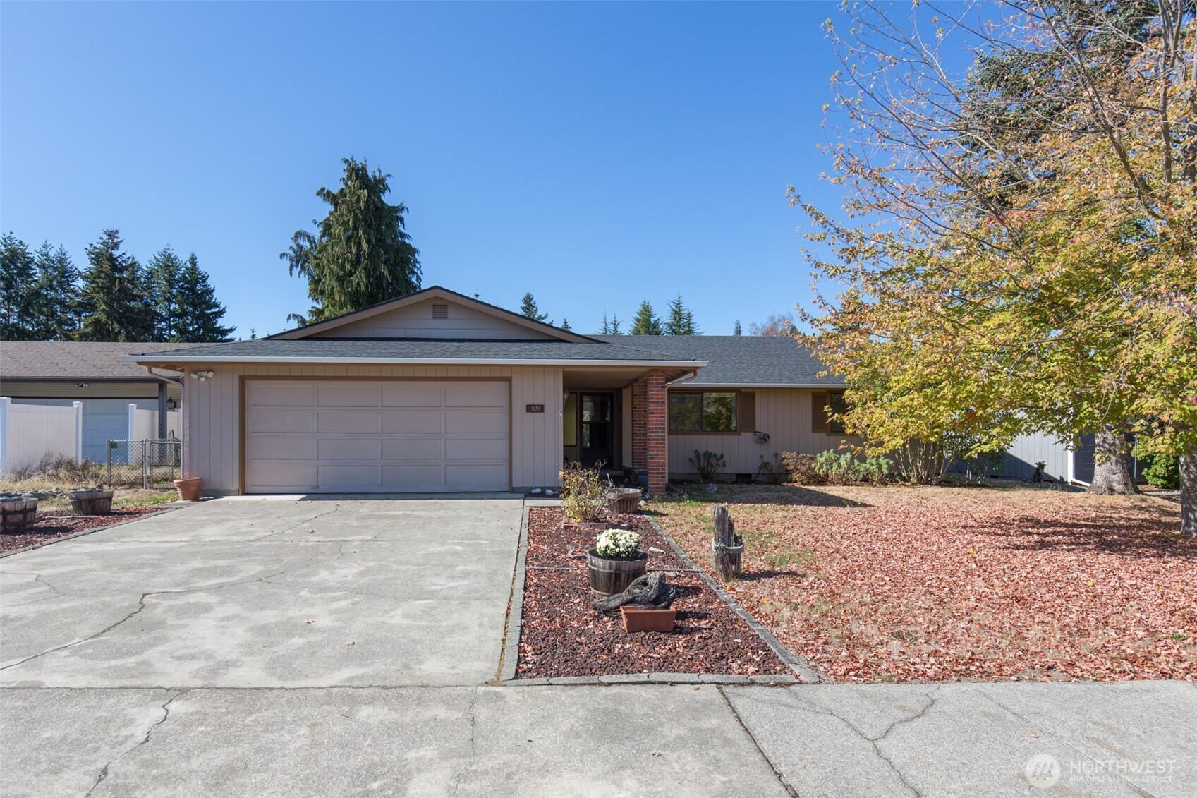 309 N Honeycomb Circle — photo