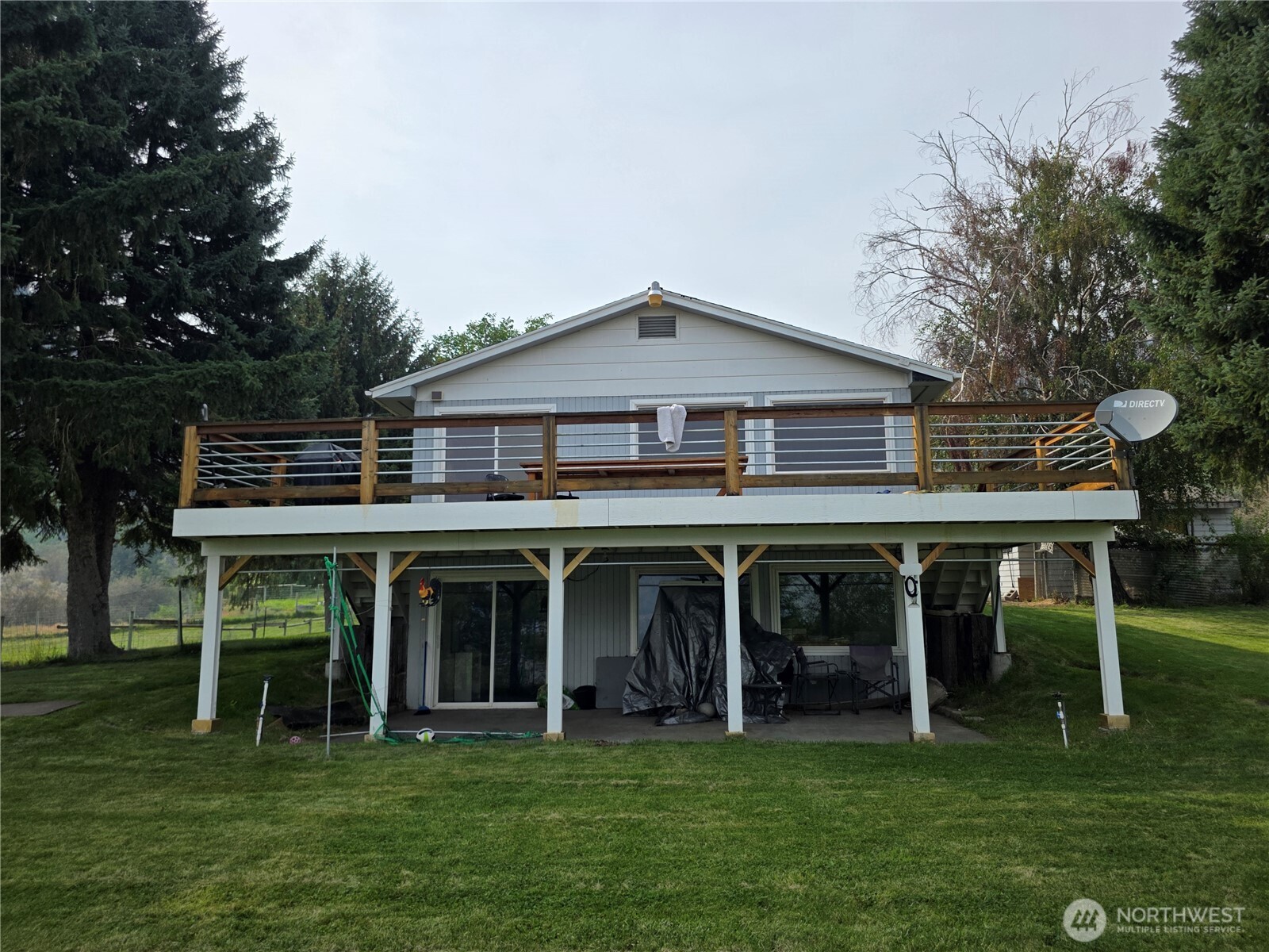 81 B Golden Road — photo