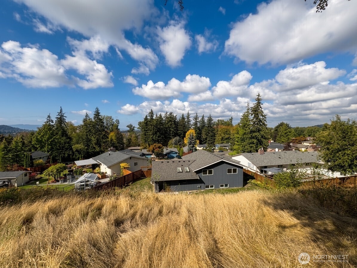 2604 Vining Place — photo