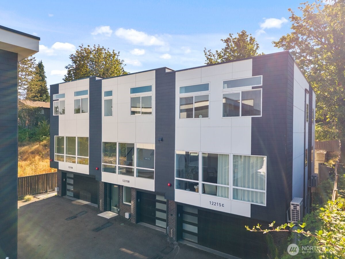 12215 Des Moines Memorial Drive S #B — photo