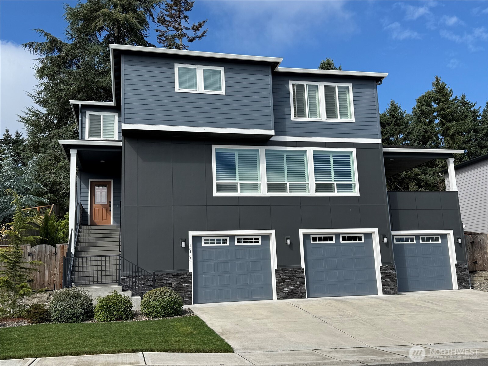 10706 NW 15th Place — photo
