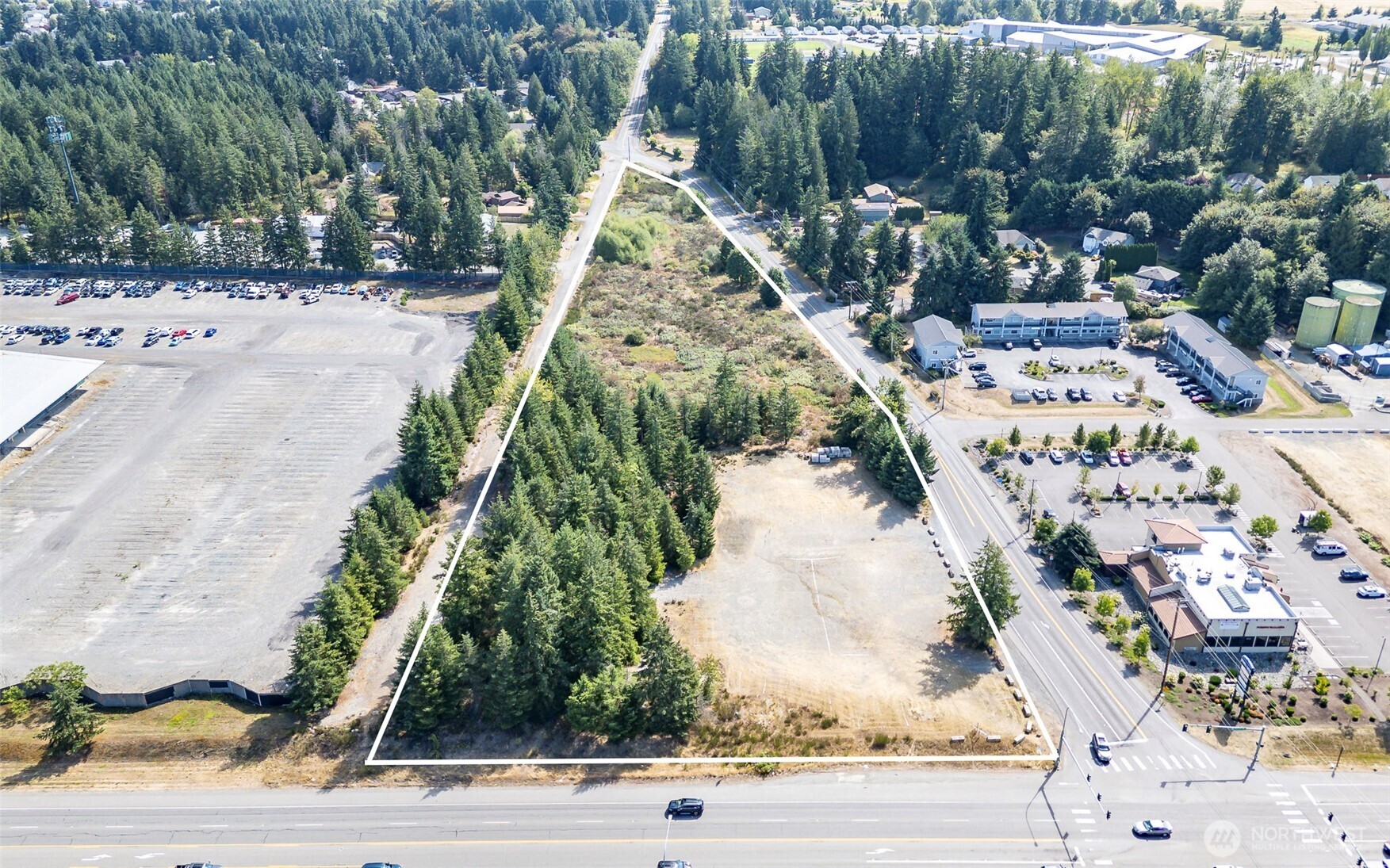 10301 Eustis Hunt Road E — photo