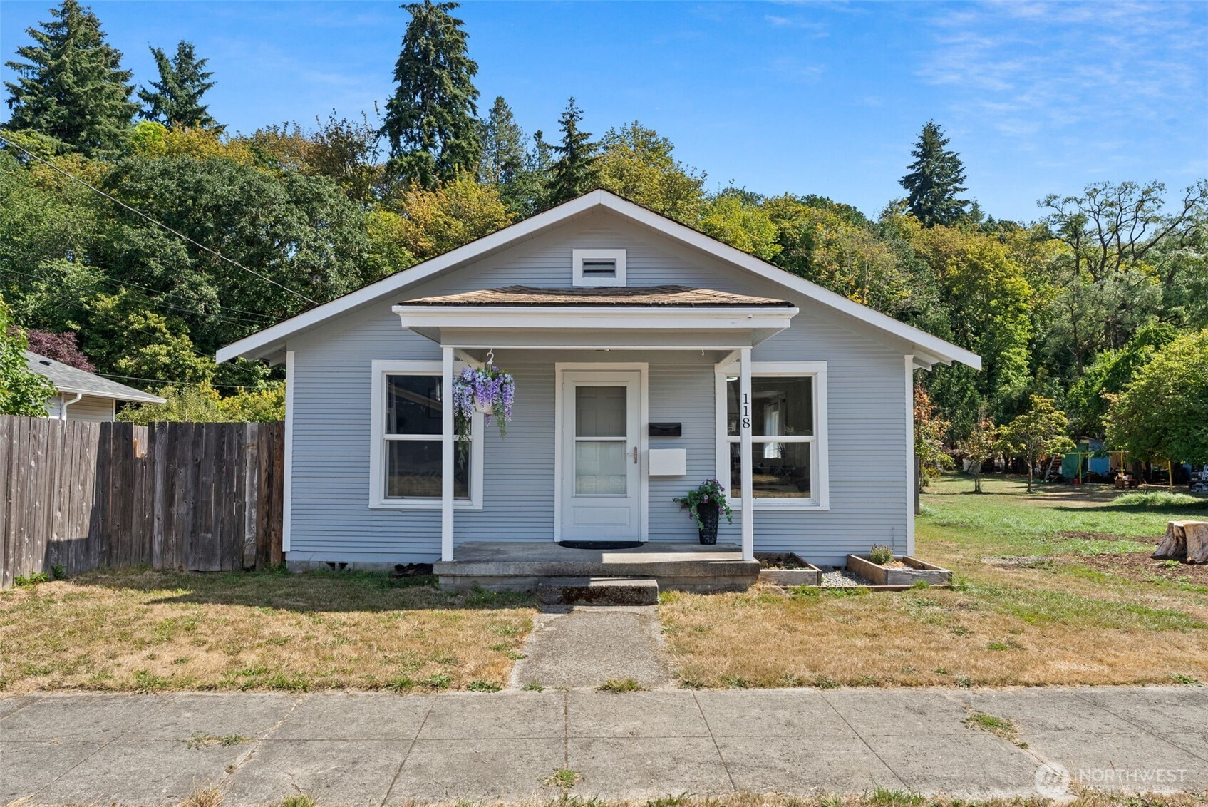 118 N Buckner Street — photo