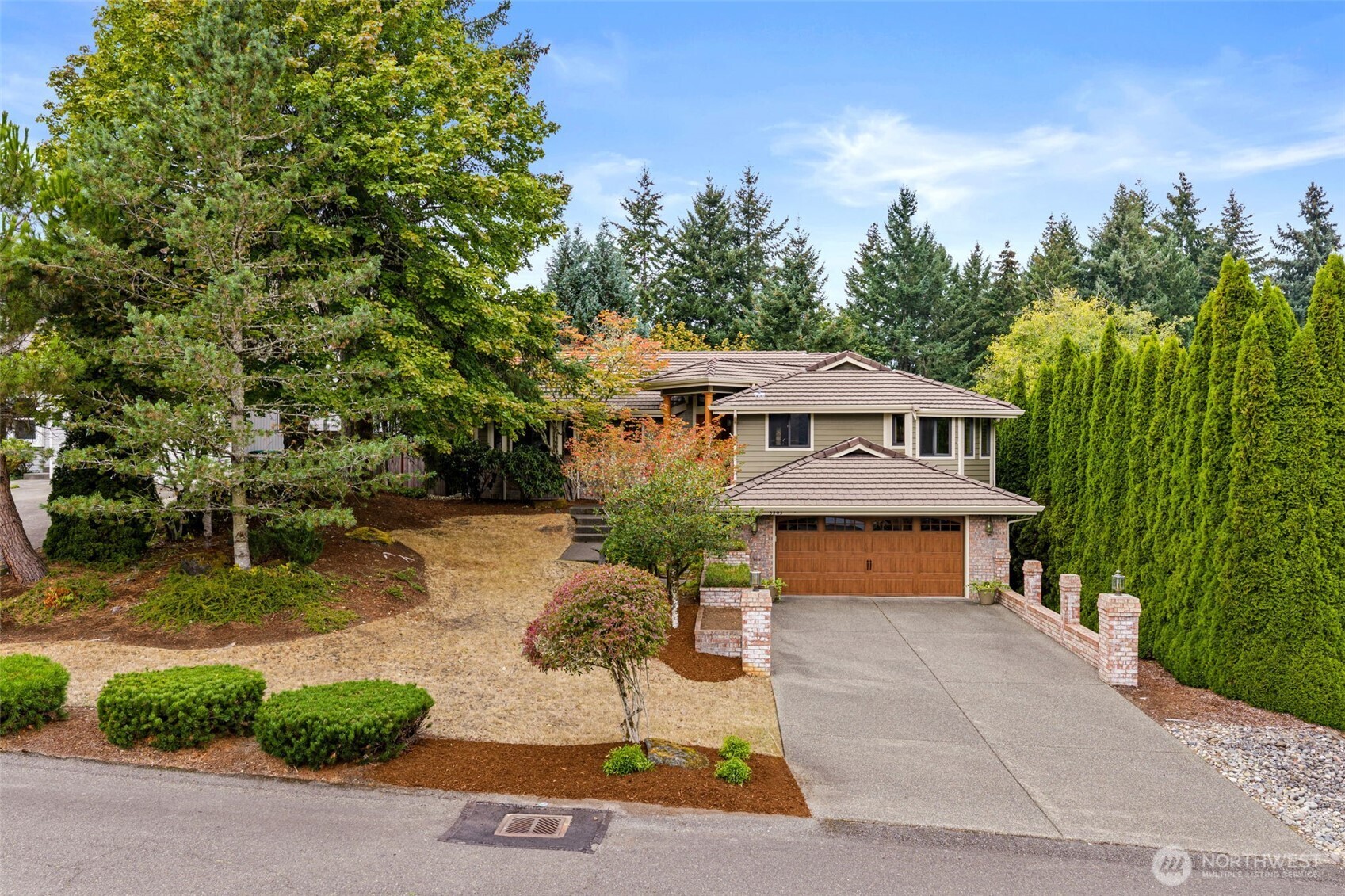 3203 Woodland Drive SW — photo