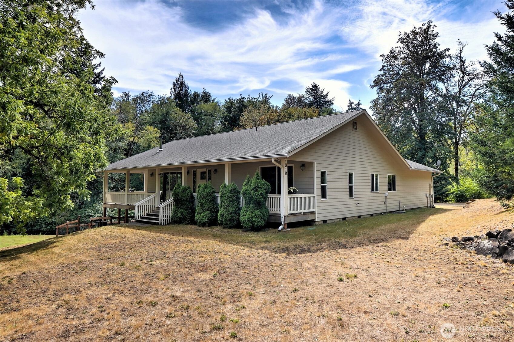 1010 SE Binns Swiger Loop Road — photo