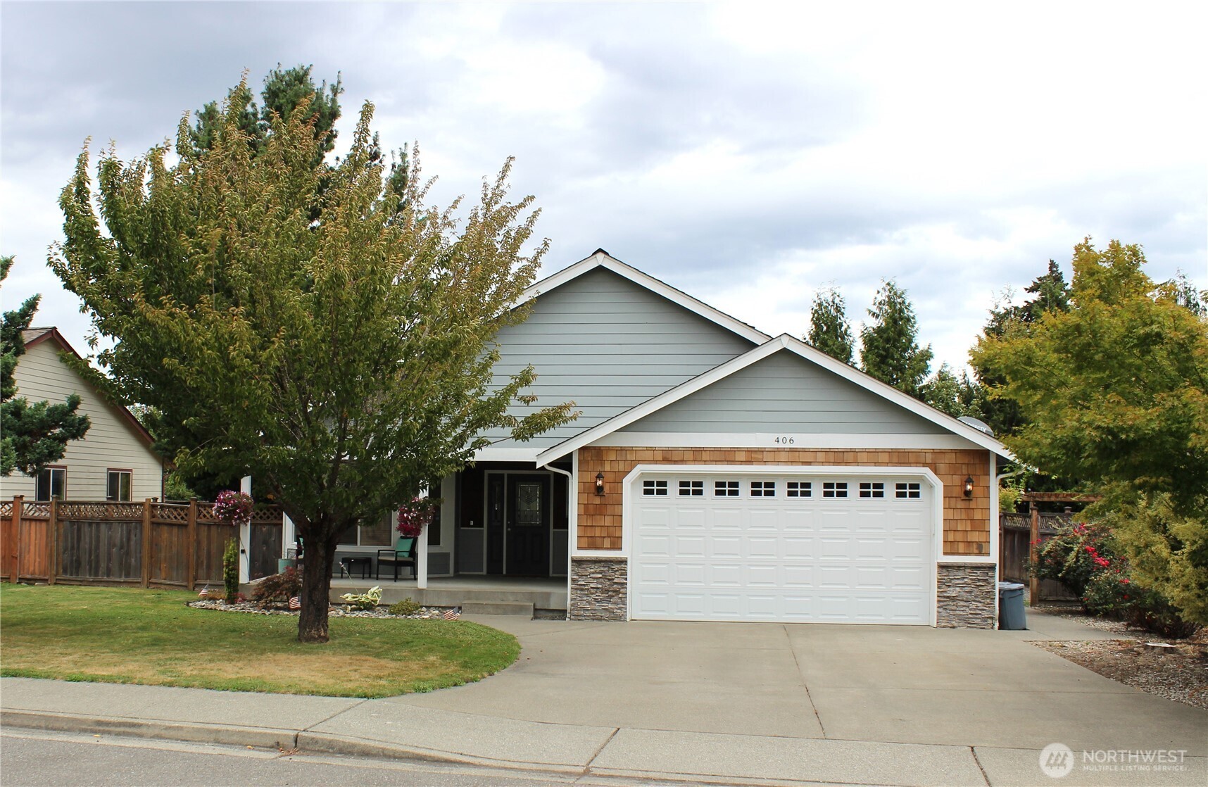 406 Jackson Court — photo