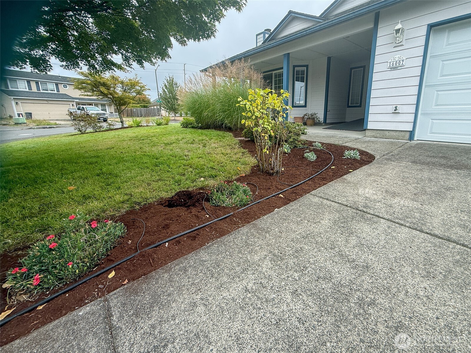 16007 NE Hickory Street — photo