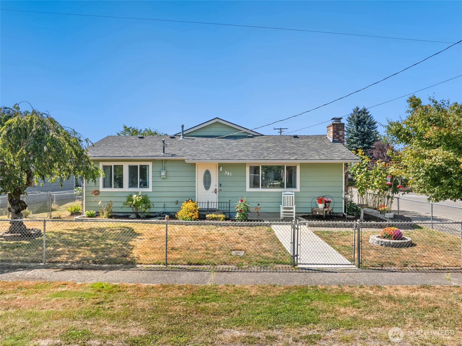 381 N Cascade Street — photo