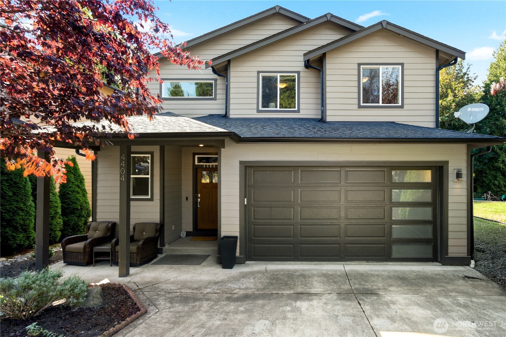 4404 Forest Drive — photo