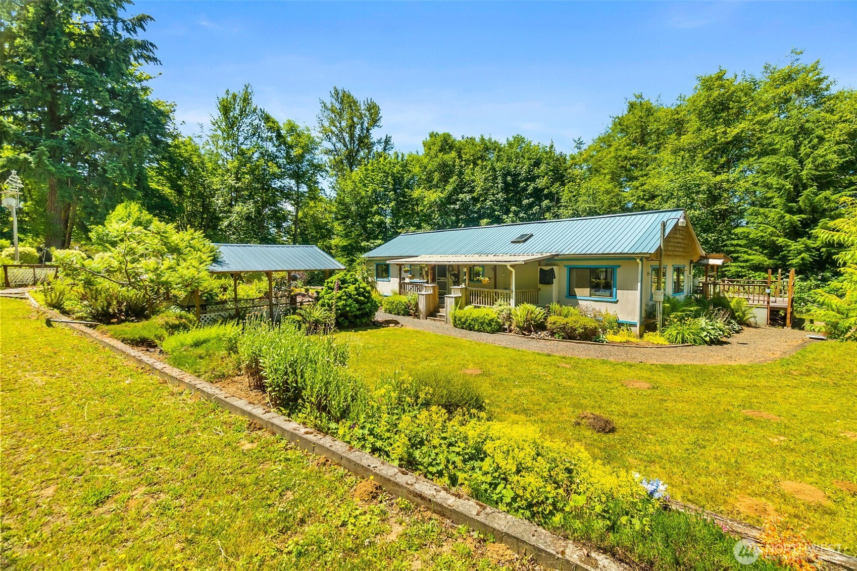 165 Maple Crest Drive — photo