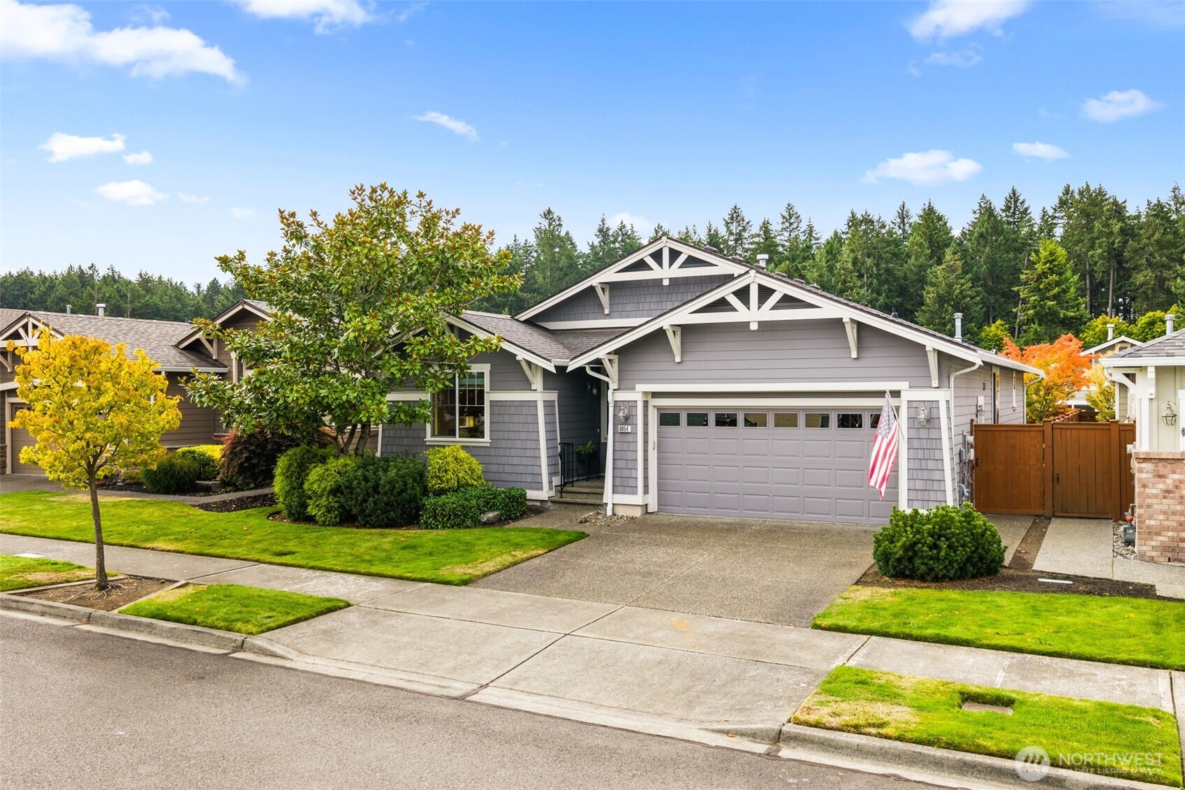 8654 Bainbridge Loop NE — photo