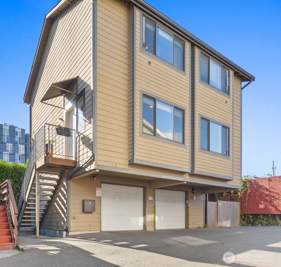 1216 E Fir Street #a — photo