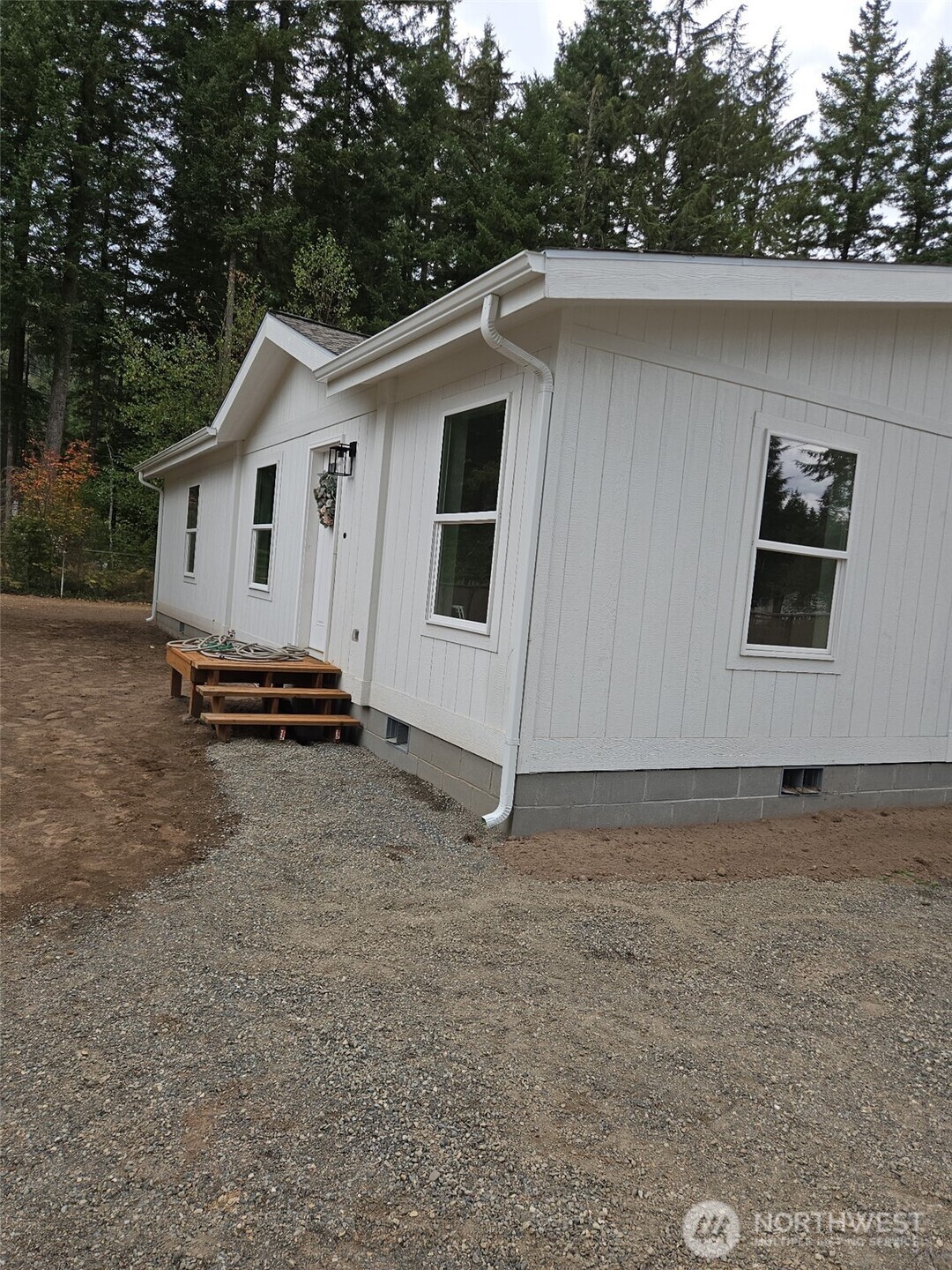 8597 Golden Valley Drive — photo