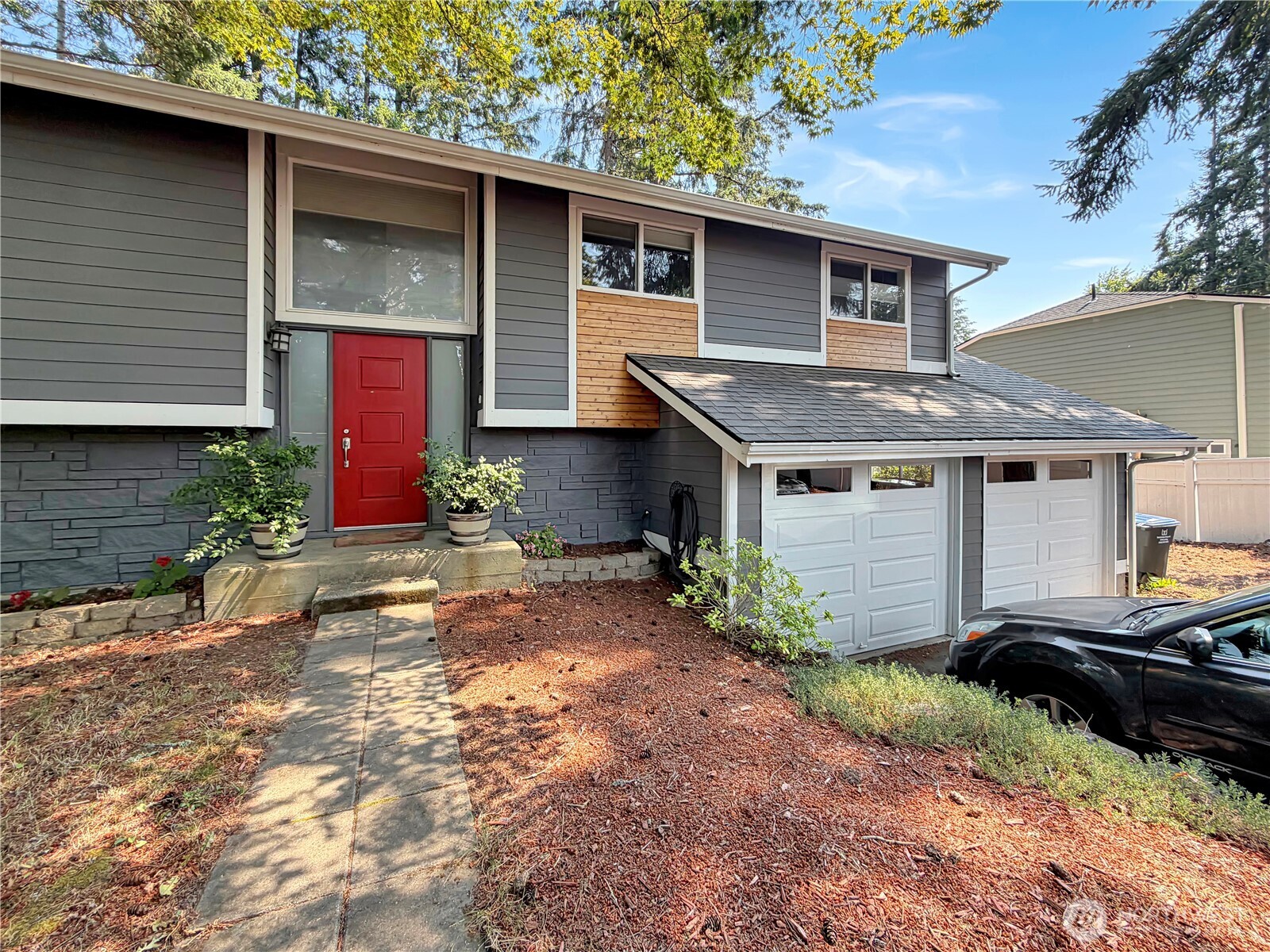 1162 Grow Avenue NW — photo