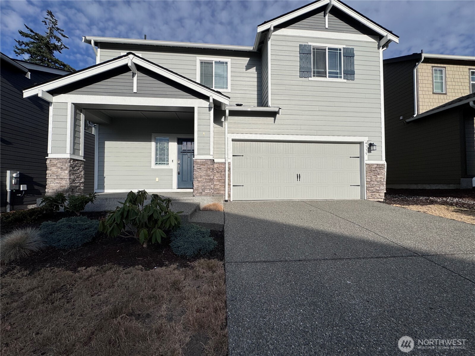 4335 Acacia Lane SE — photo