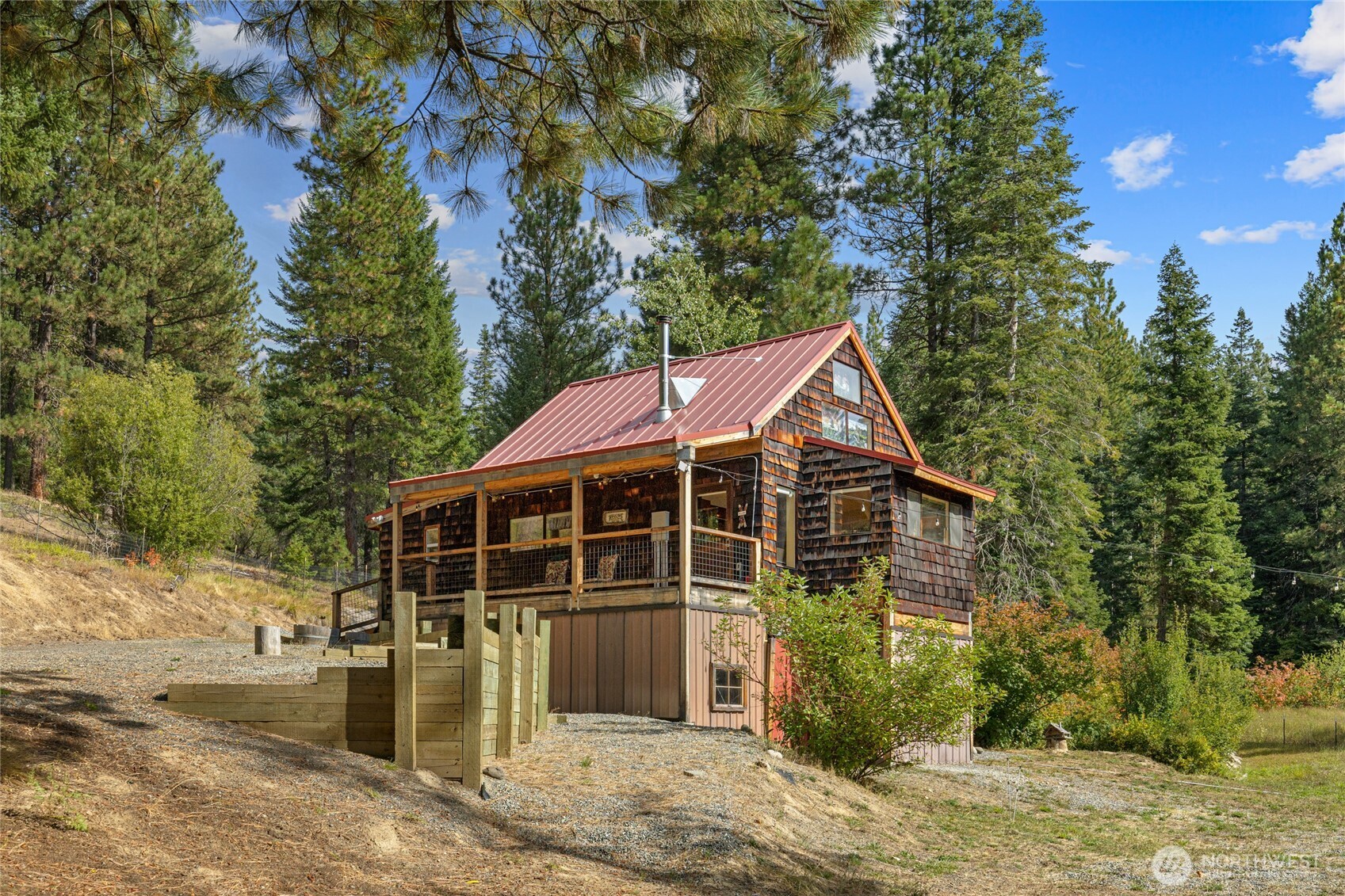 760 Wagon Wheel Rd. — photo