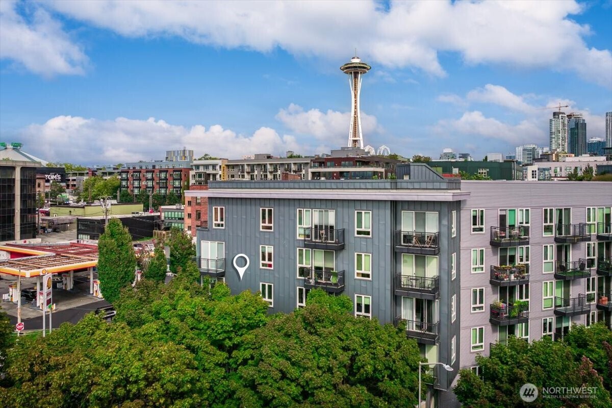 3104 Western Avenue #420 — photo