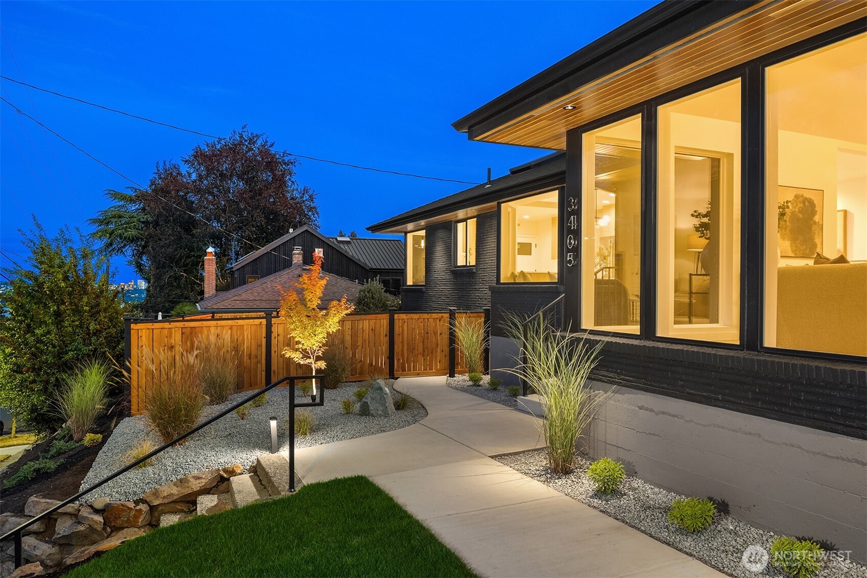 3405 E Pine Street, Seattle, WA 98122 — photo 2