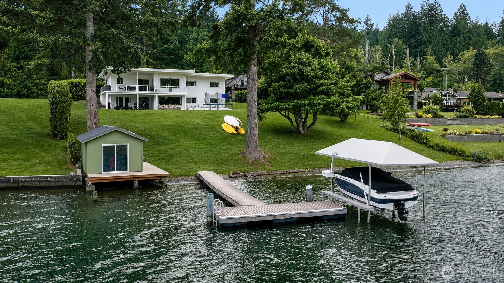 3770 S Bay Drive — photo