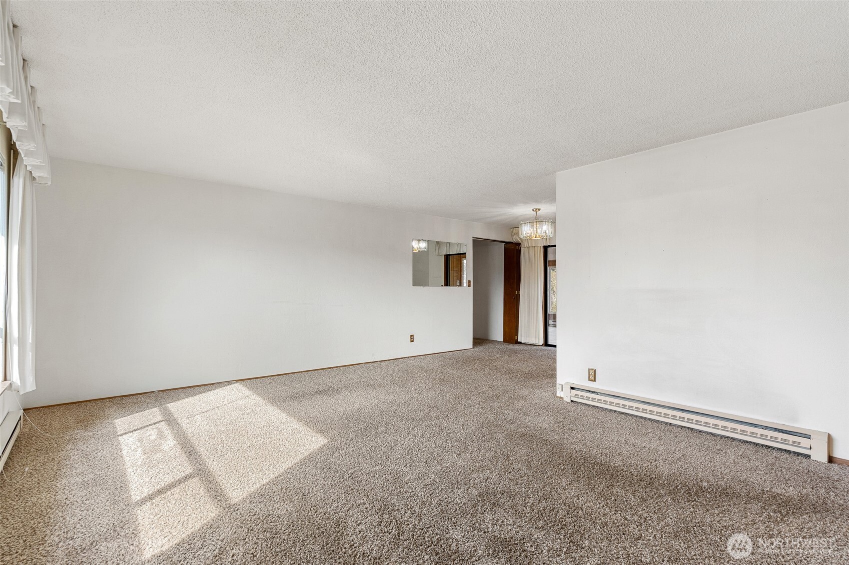 Home in Tacoma, WA 98409 — photo 3