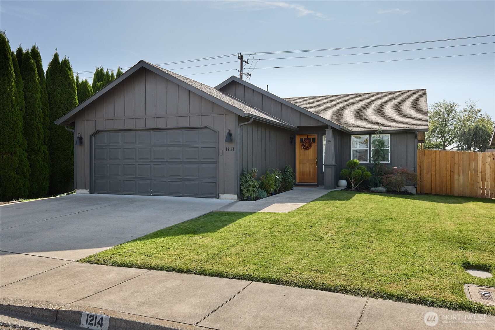 1214 SE Scenic View Dr — photo