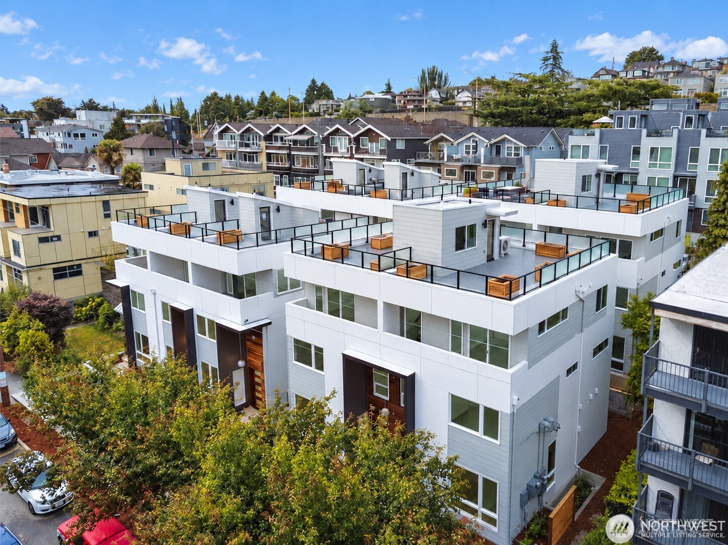 2214 Franklin Ave E #B — photo