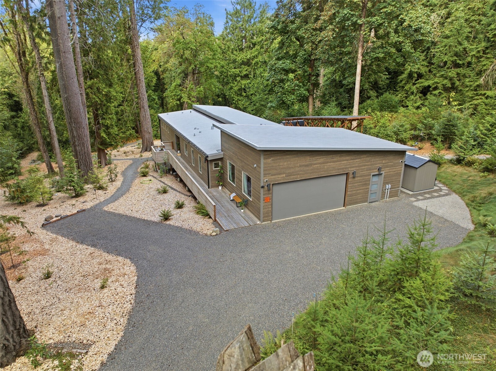 9720 NE Lofgren Road — photo