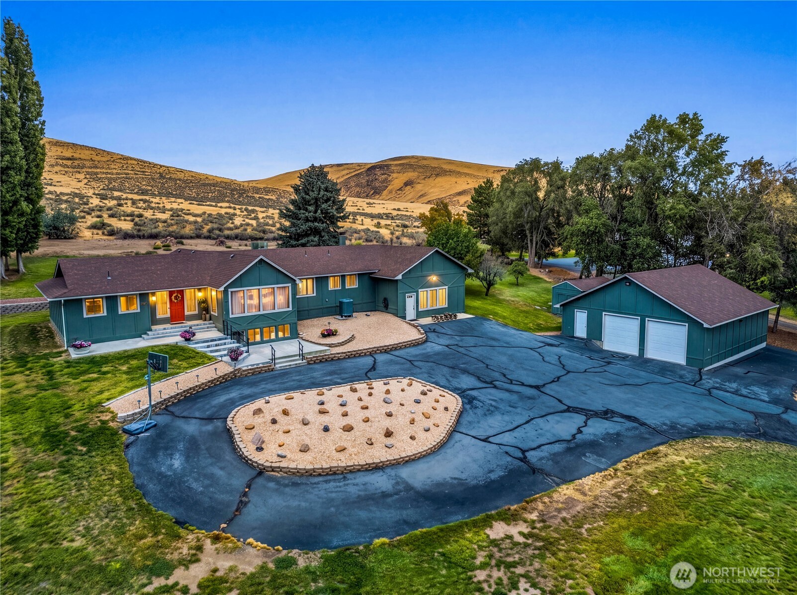 5378 Painted Hills — photo