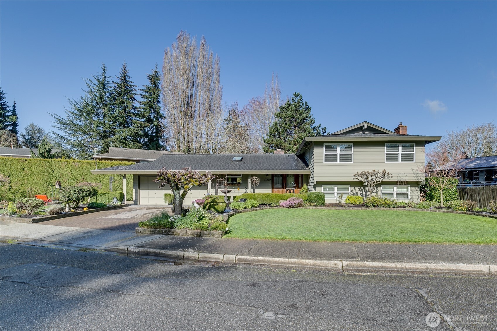 11719 103rd Avenue NE — photo
